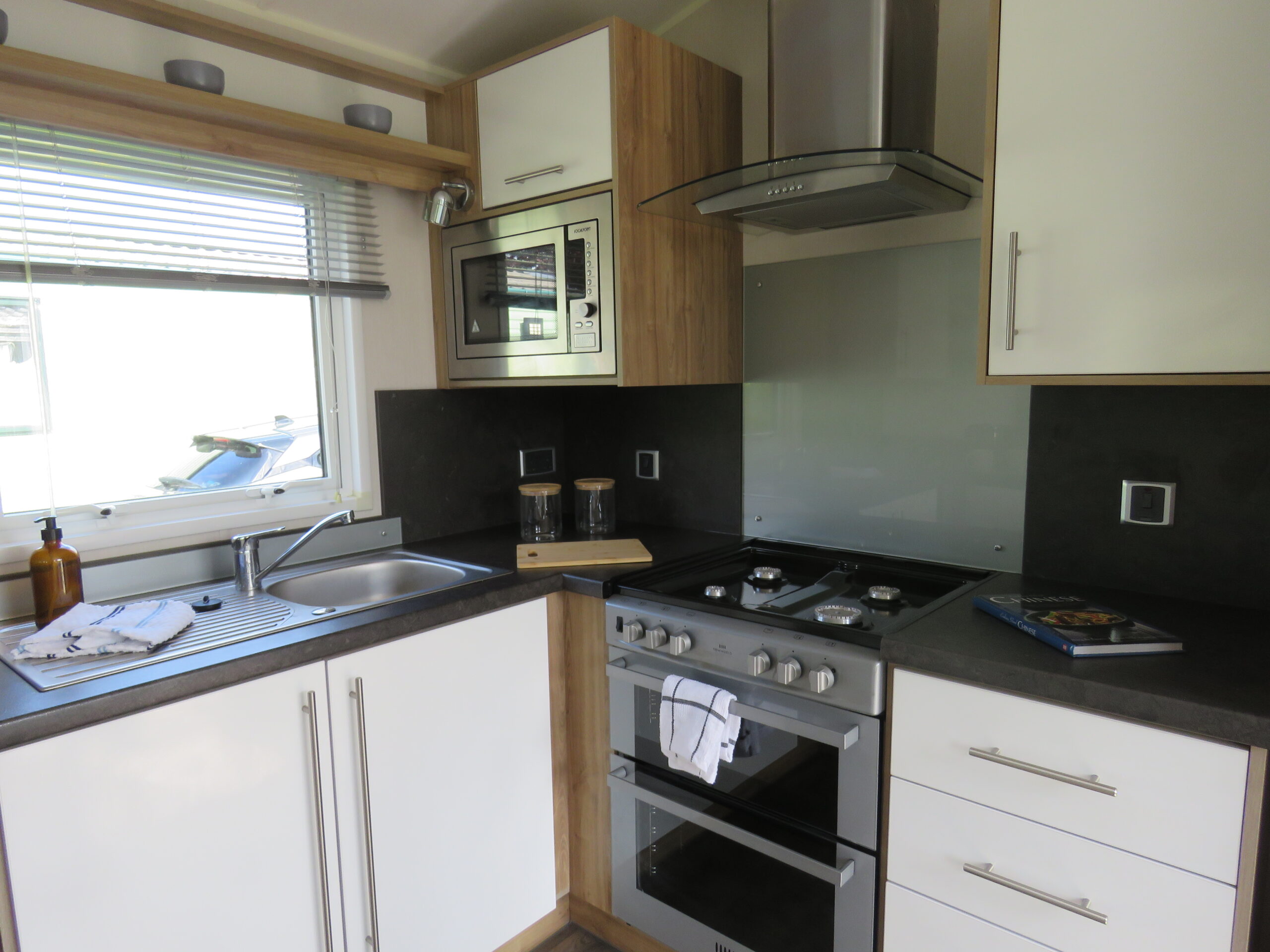 Willerby Granada Kitchen